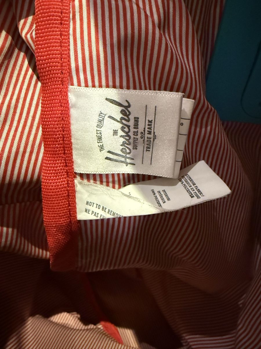 Herschel Zaini: Herschel Rucksack grün – Usato da Dietlikon venduto da lot_rel 4