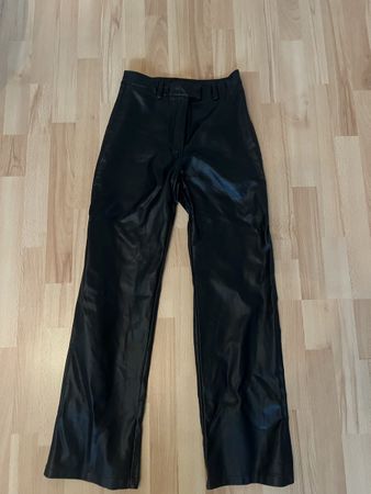 Kunstlederhose