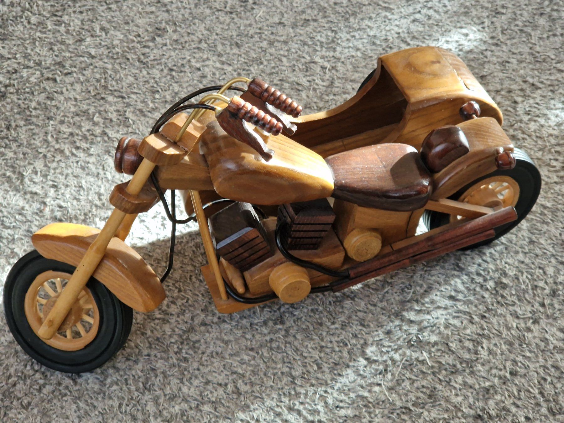 Kit di modellismo & Modellini statici: Holz Motorrad mit Seitenwagen – Usato da Trachslau venduto da schumannmario 1