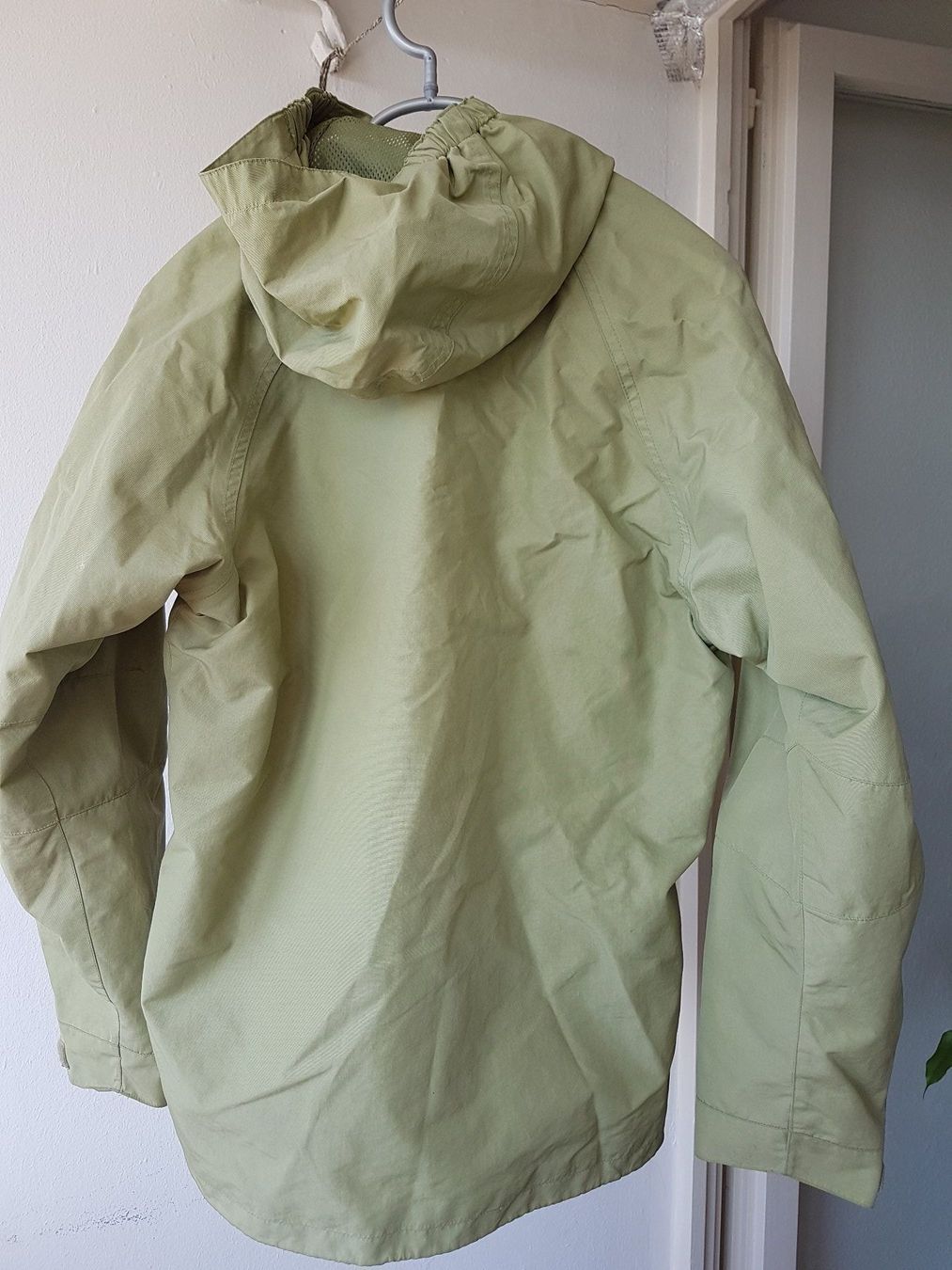 Giacche: Veste imperméable Quechua – Usato da Châtelaine venduto da kbabs 1