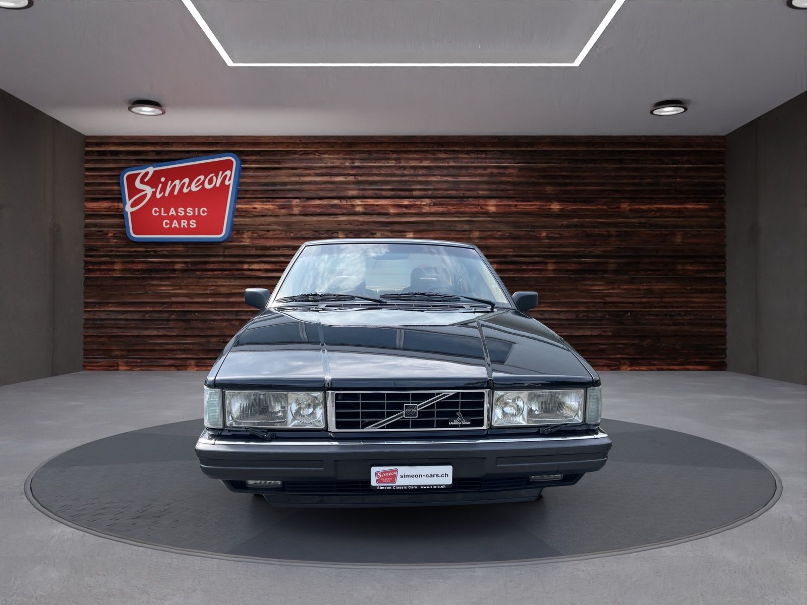 Volvo Automobili: VOLVO 780 Bertone - Oldtimer - ab MFK! – Usato da Au SG venduto da Simeon-Cars 3