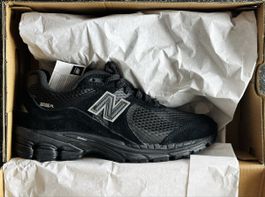 New Balance 2002R Black
