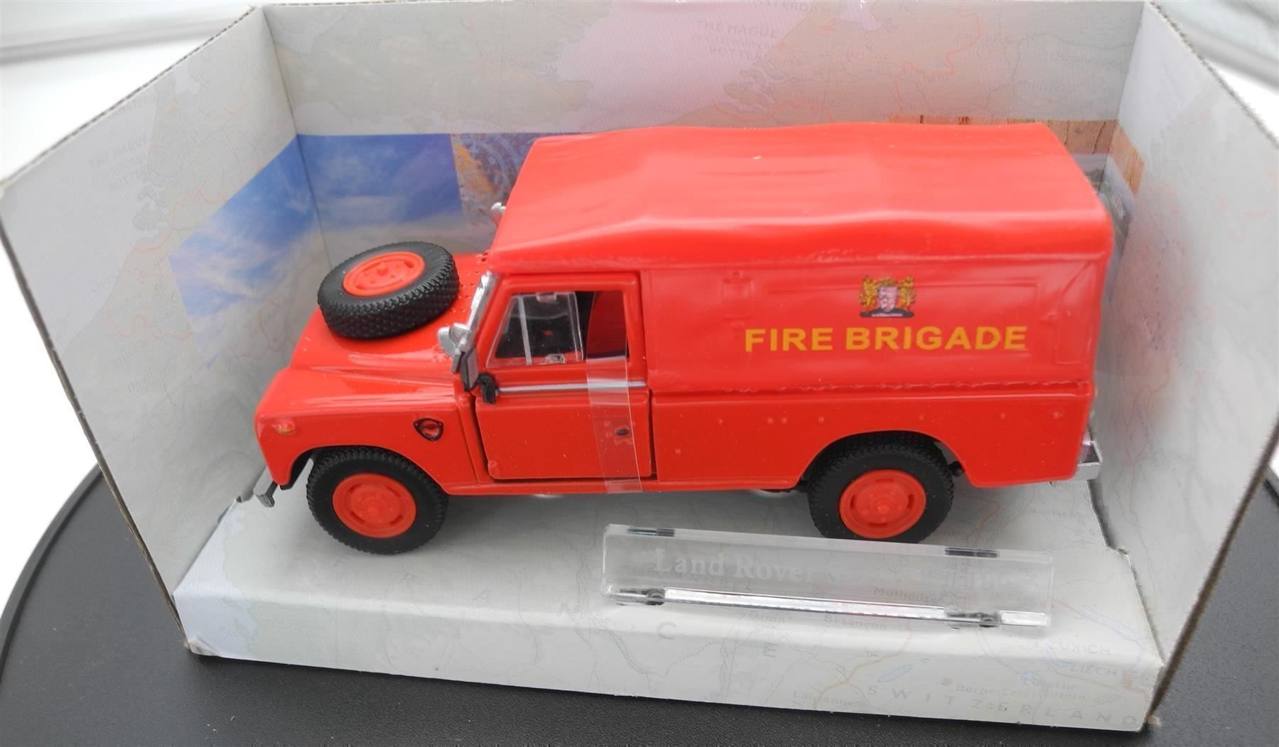 Modellini d'auto: Cararama Fire Brigade, Nr. g45 – Nuovo e nell'imballaggio originale da Kottwil venduto da Crazyrolf