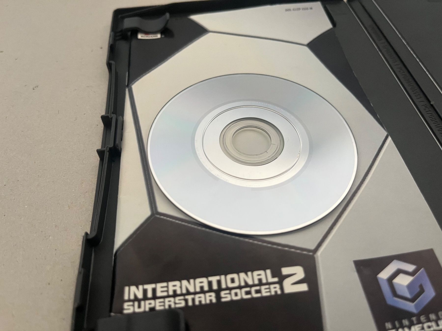 Giochi: ISS 2 – Nintendo GameCube – Usato da Alterswil FR venduto da czRtdXg 3