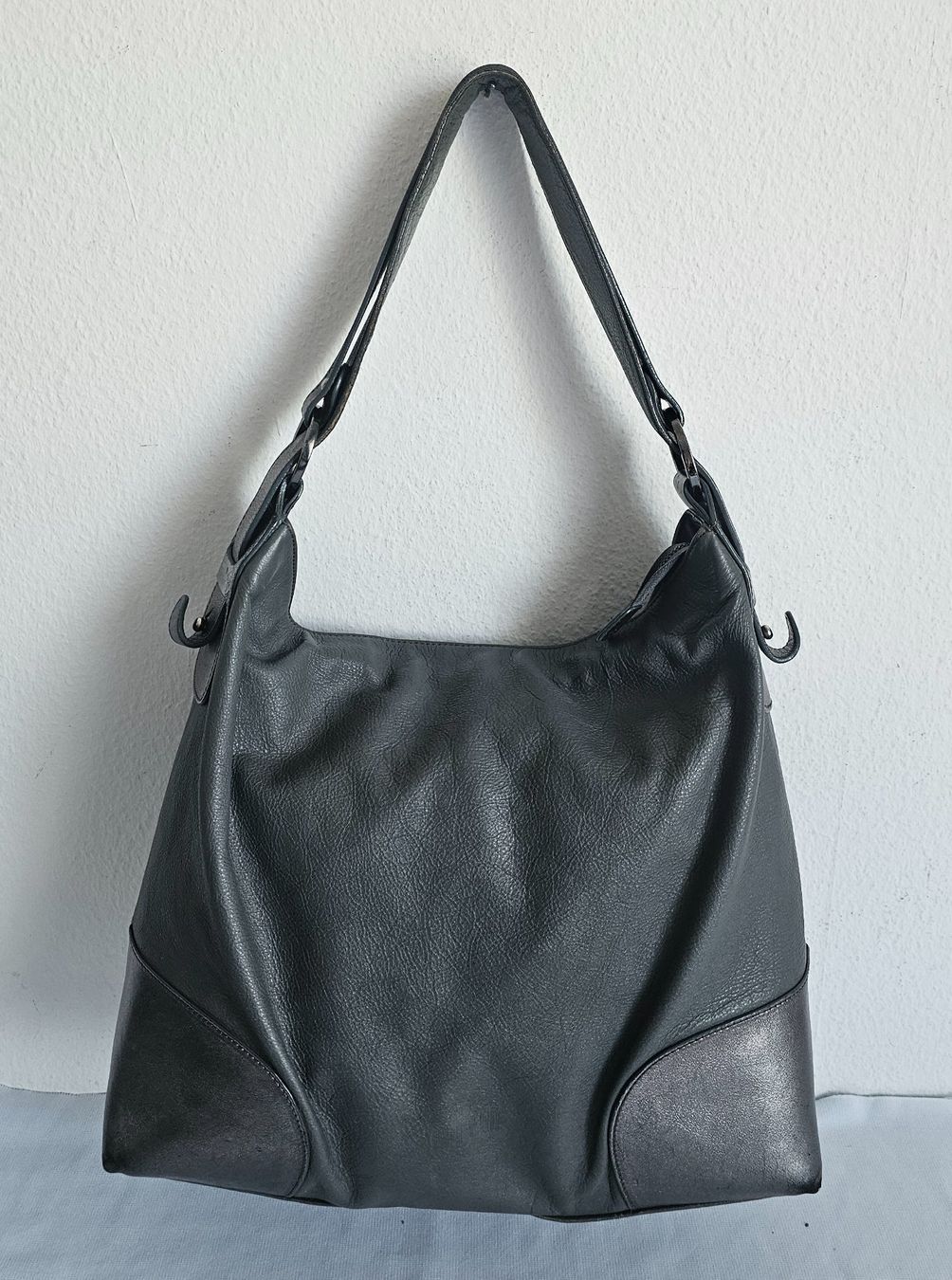 Taschen für Damen: *07 14* Handtasche Leder – Gebraucht aus Bronschhofen von Xena37