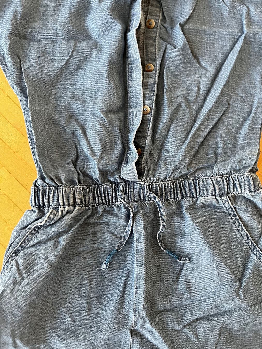 Tute: Jumpsuit luftiger Jeansstoff 128 – Usato da Horgen venduto da Hoppelhase11 1