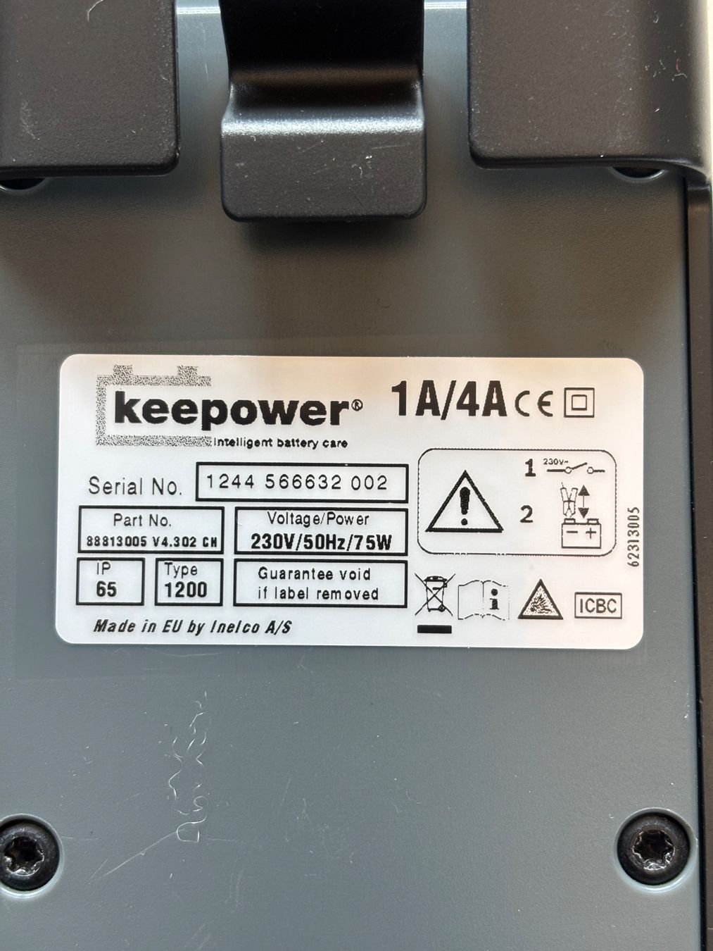 Caricatori & Batterie: Keepower SMALL Batterie Ladegerät 12 VDC – Nuovo (secondo la descrizione) da Möhlin venduto da rwolf52 2