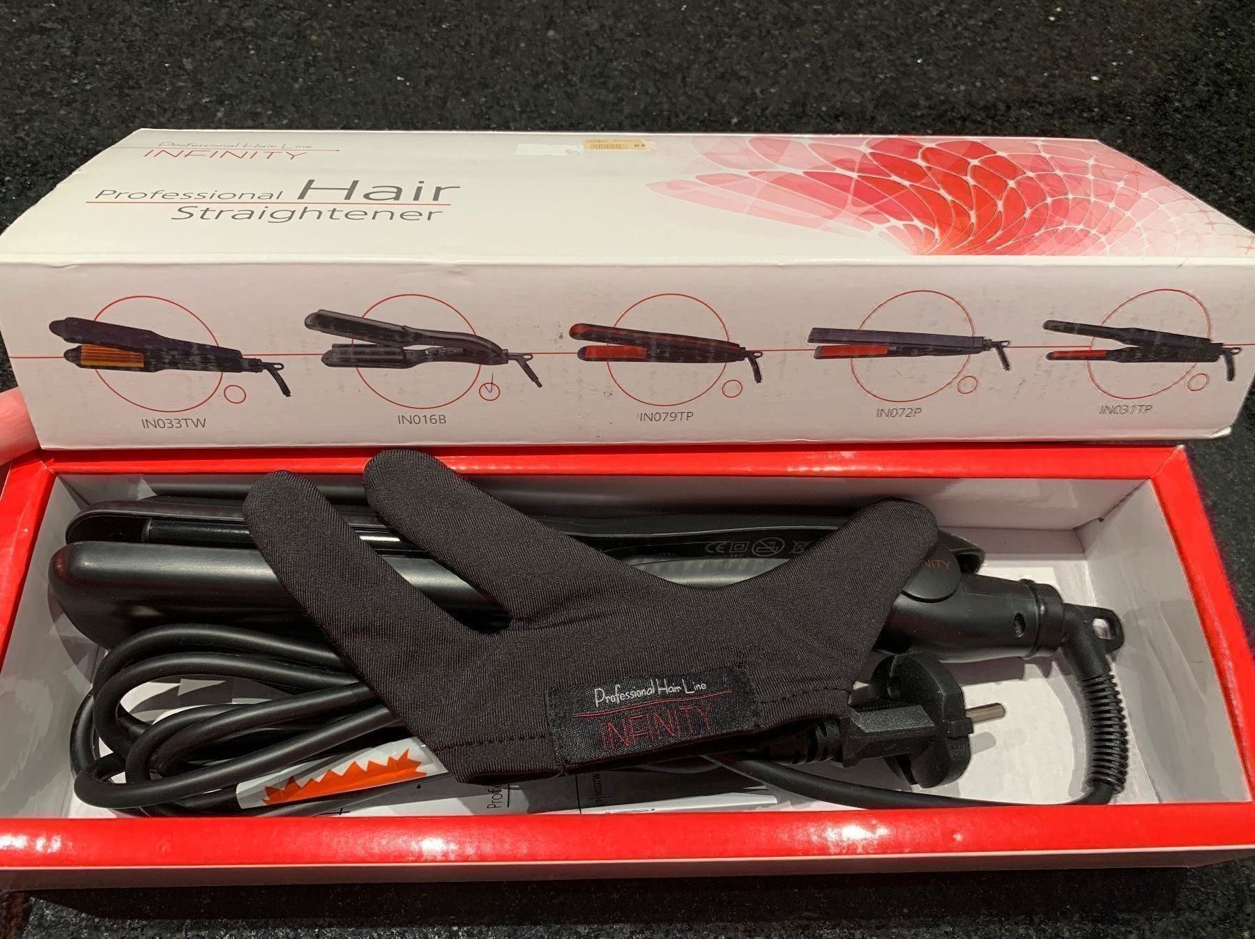 Piastre & Arricciacapelli: Straightener Professional Hair INFINITY – Nuovo e nell'imballaggio originale da Zumikon venduto da NG1979 1