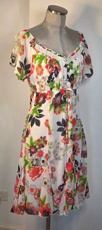 S 36 S. OLIVER leichtes Sommerkleid im Dirndl Landhaus Stil