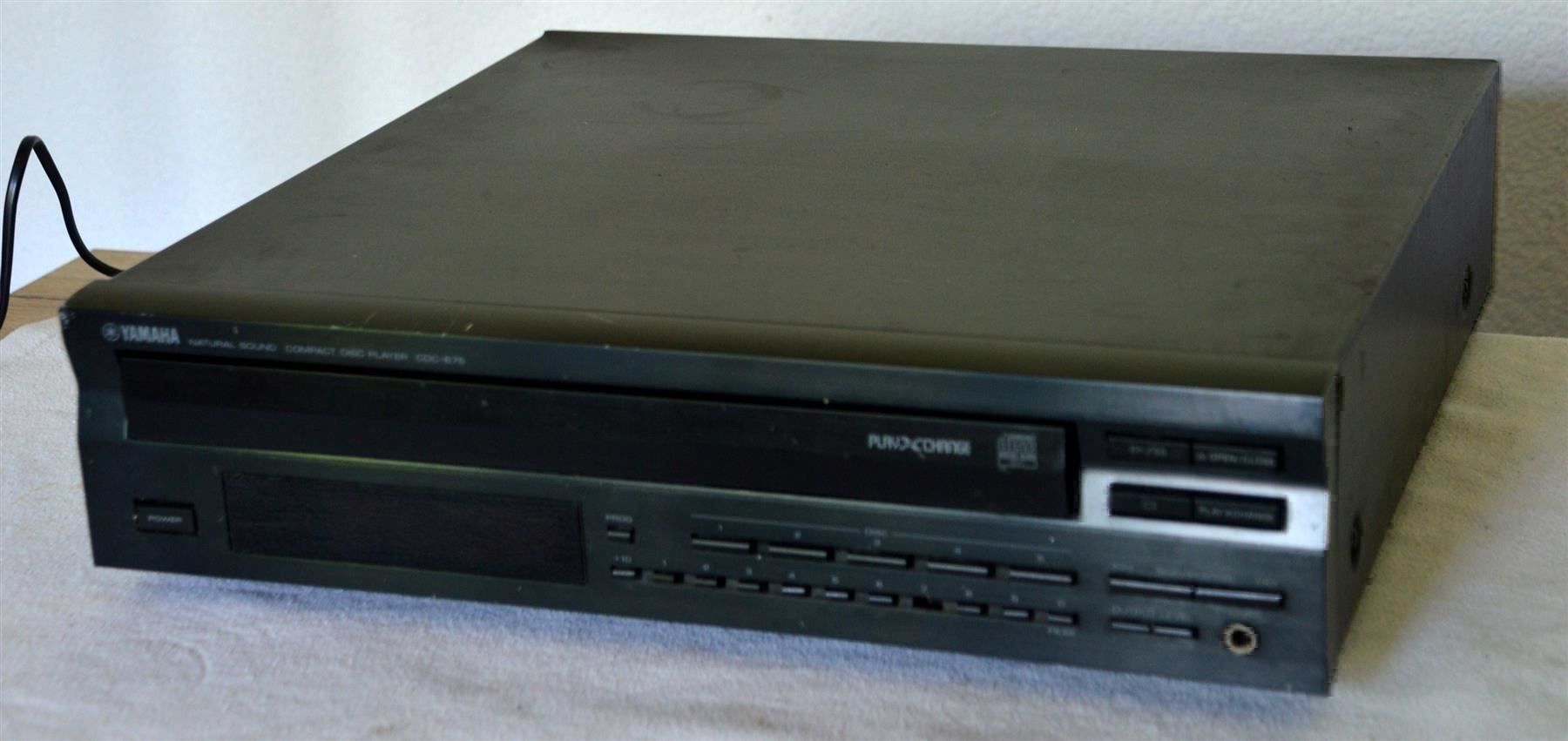 Yamaha Multimediaplayer & Streamer: Yamaha CDC-675 CD-Wechsler / Changeur de CD – Defekt aus Collonges von arashee 2