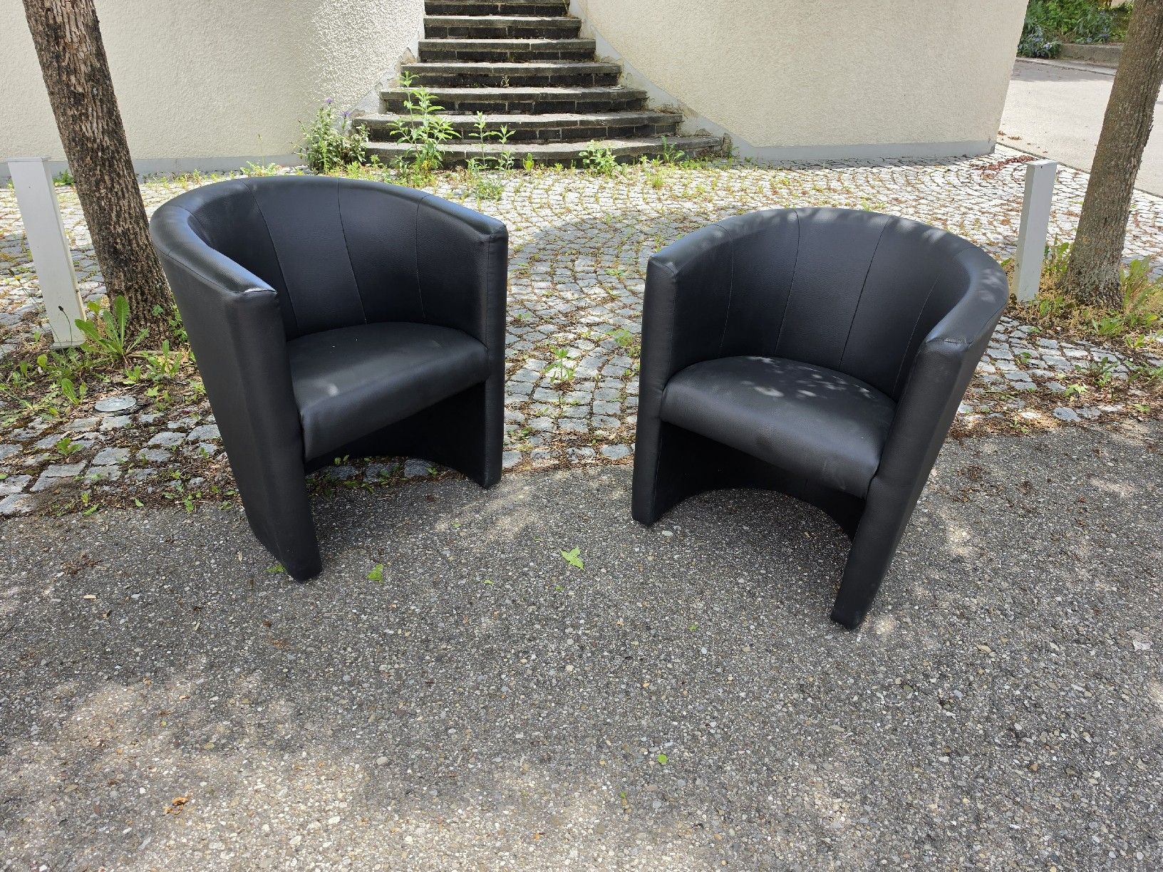 Poltrone: 2x Sessel Schwarz Kunstleder, moderne Sitzmoebel  – Usato da Mettlen venduto da elios0888