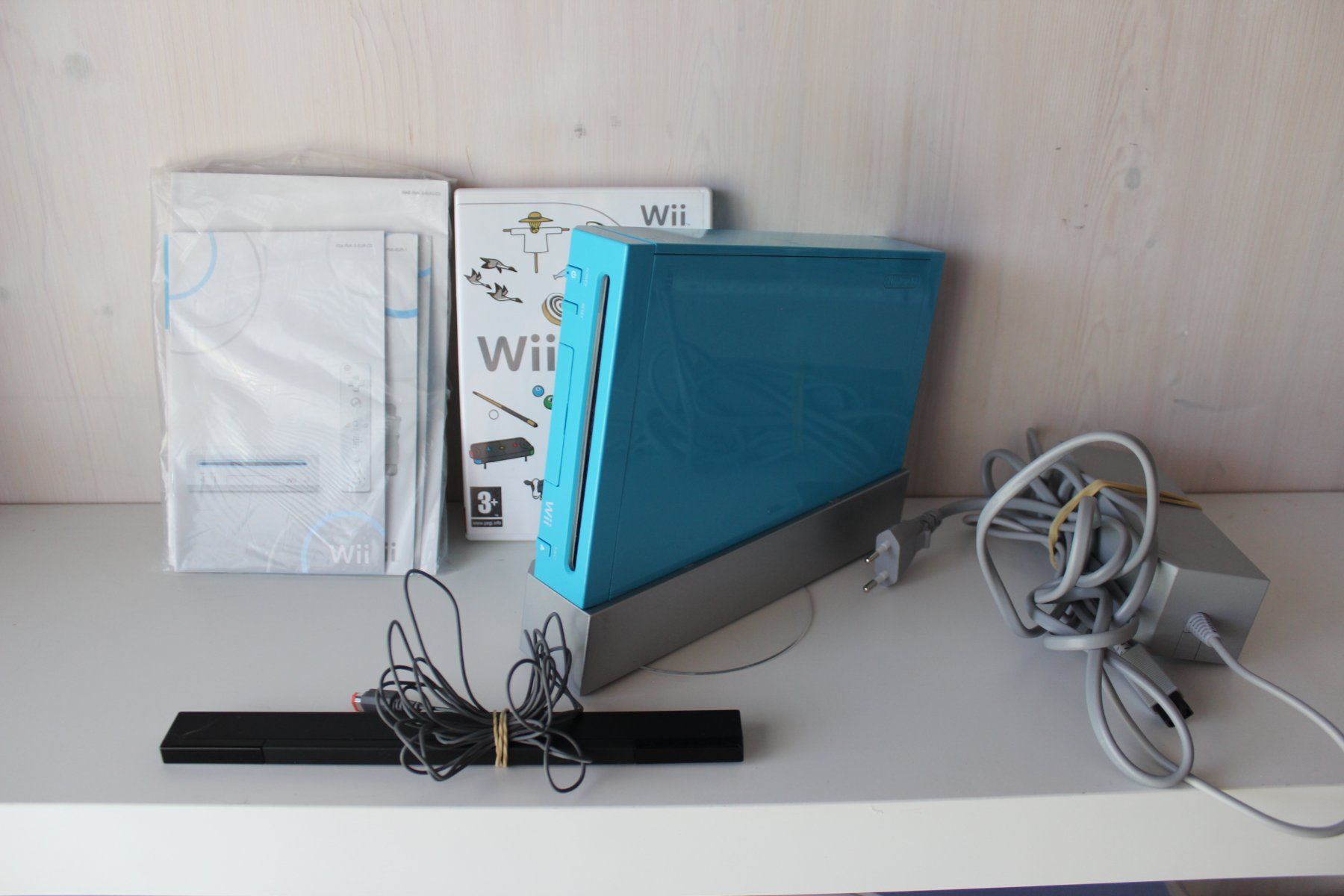 Nintendo Consoles: Nintendo Wii Konsole blau – D'occasion à Ebertswil par Ricogoeritz