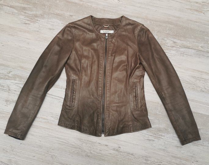 Giacche: Damen Lederjacke braun Grösse 34 – Usato da Dänikon ZH venduto da Beldiwuffi