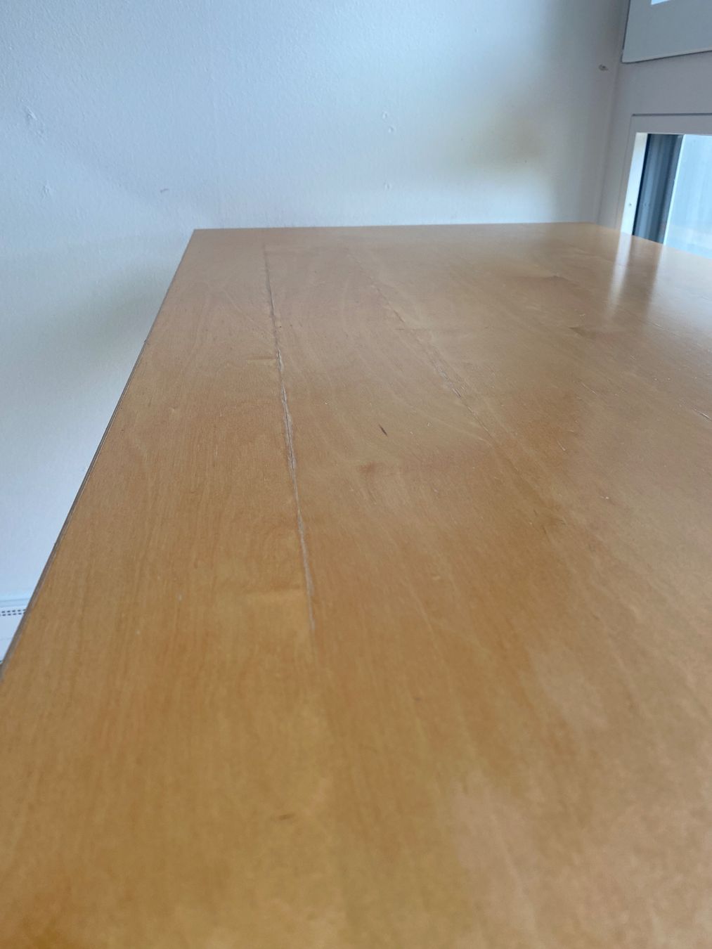 Ikea Scrivanie: Schreibtisch IKEA mit deutlichen Gebrauchspuren – Usato da Büren an der Aare venduto da marco6 3