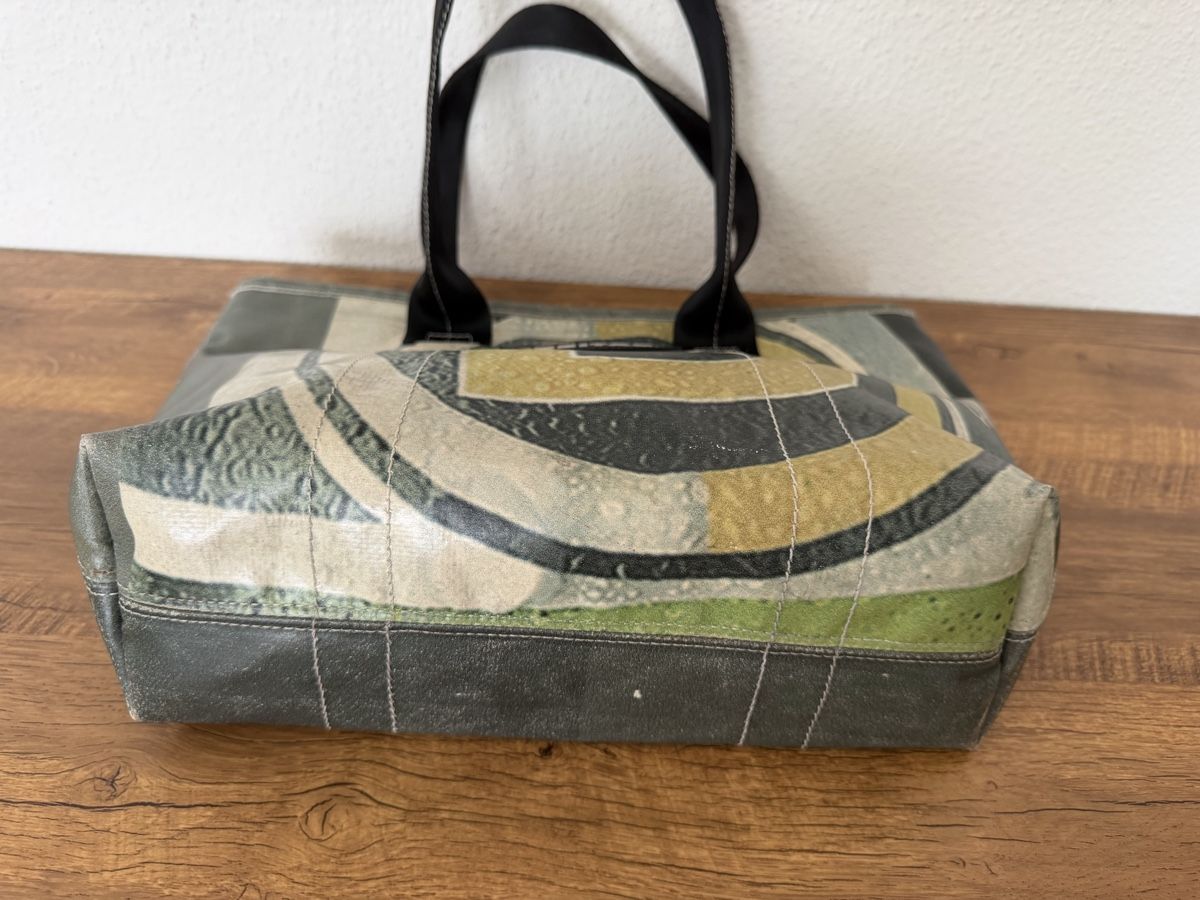 Freitag Taschen: FREITAG F72 DONNA – Gebraucht aus Brügg BE von Goob 2
