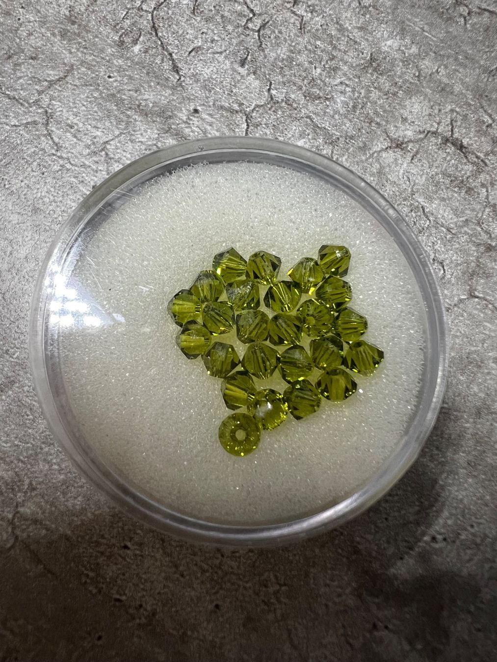Perle (finte): Swarovski Perlen 4mm – Nuovo e nell'imballaggio originale da Stein AG venduto da Anastasia_Asya