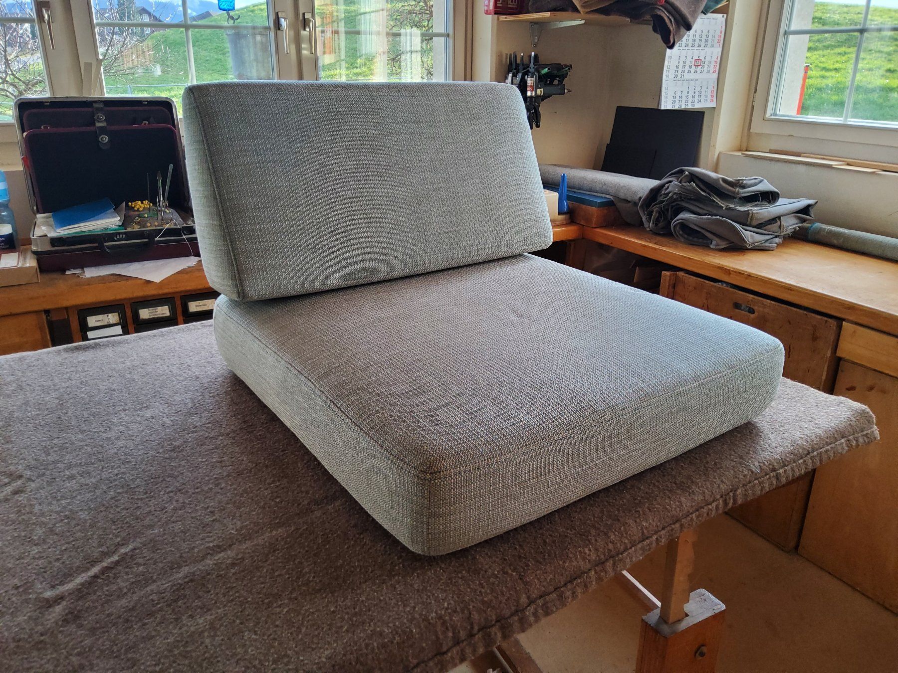 Coussins: Loungepolster – D'occasion à Appenzell Meister. par Danny302