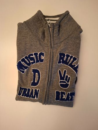Hoody mit Reissverschluss