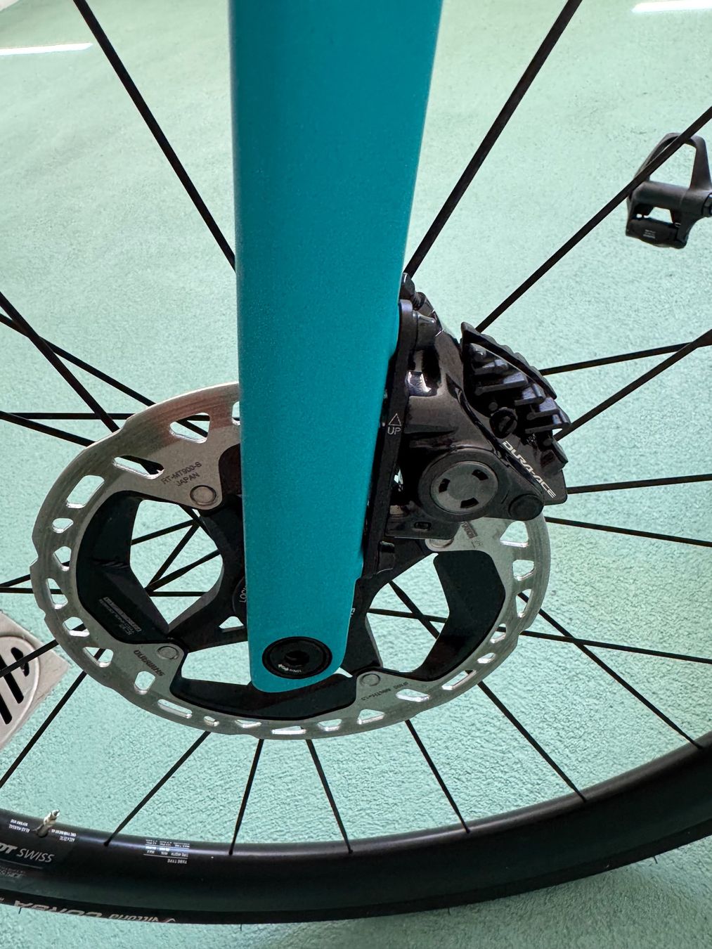 BMC Biciclette: Rennrad BMC Roadmachine 01 Three, Türkis – Usato da Buttikon venduto da sennba 3