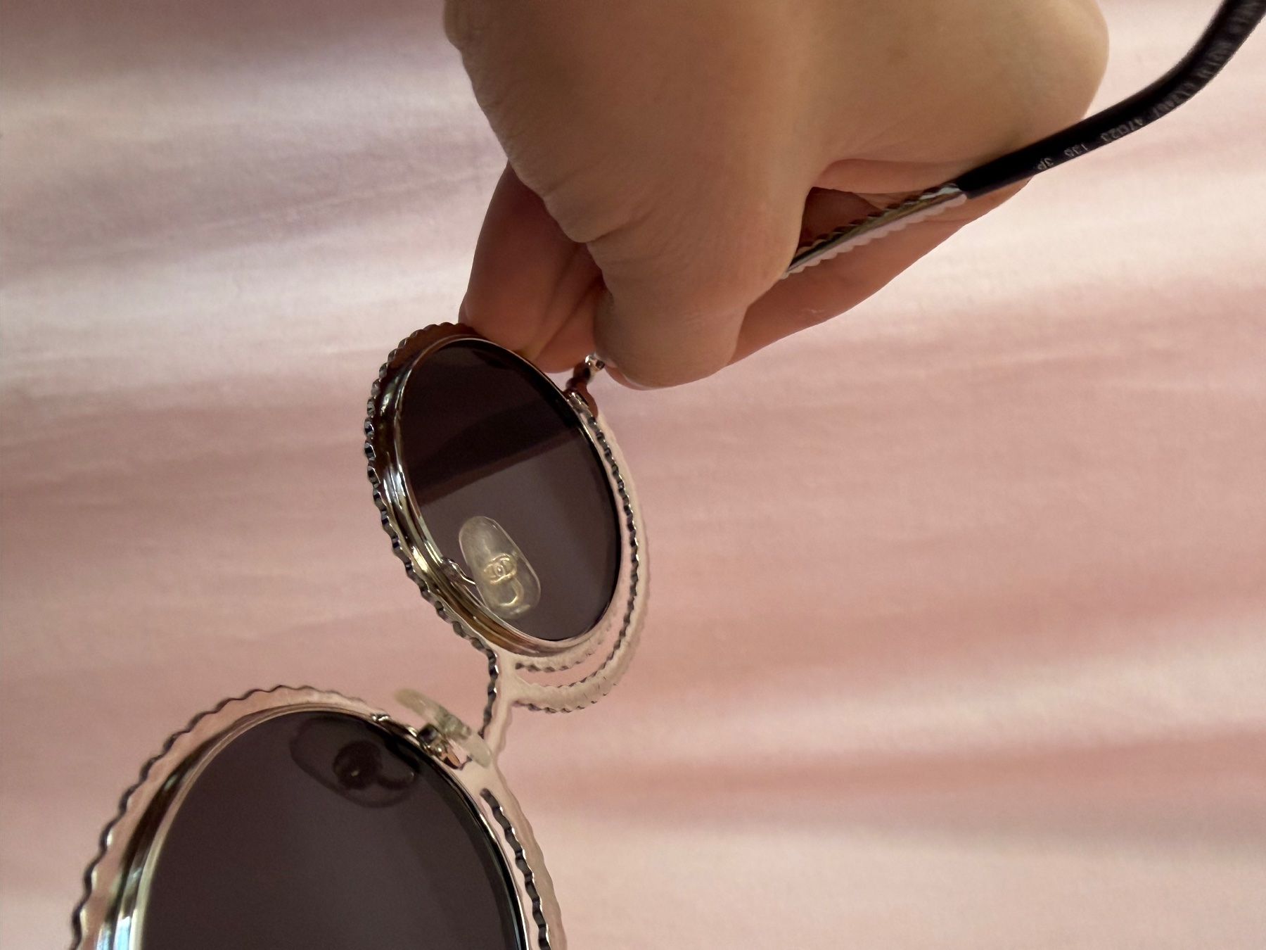 Chanel Occhiali & Lenti: Chanel Sonnenbrille – Usato da Zürich venduto da SecondhandZurich 2