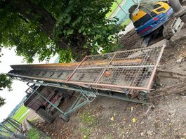 Zu vermieten 8 m Förderband mit Rüttelsieb