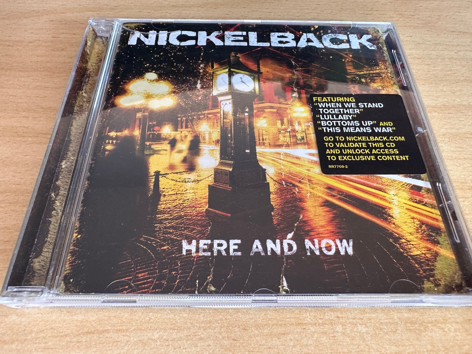 CD: Nickelback – Here And Now – Usato da Rikon im Tösstal venduto da Alpenmutz