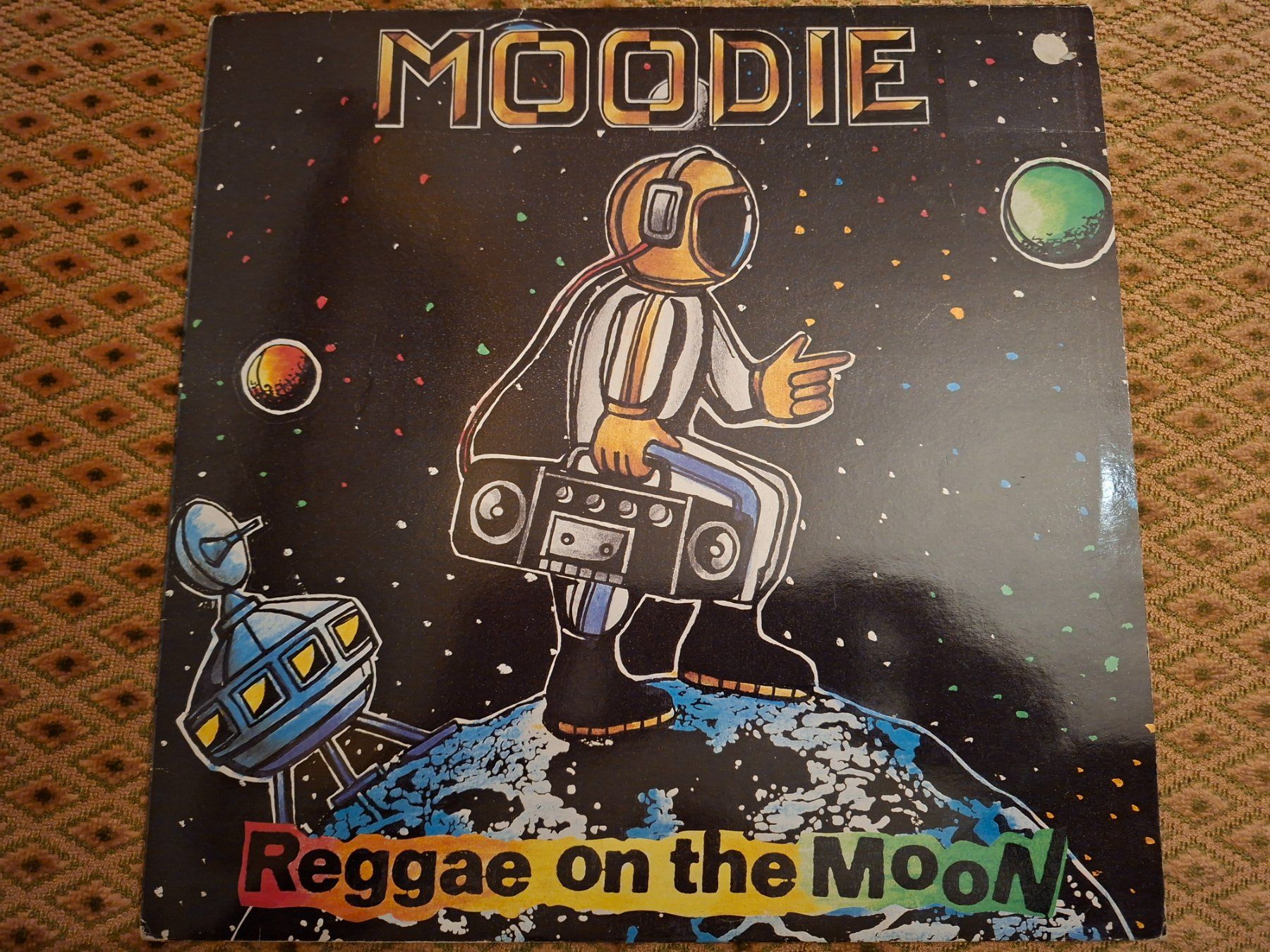Dischi in vinile: Reggae LP - Moodie - Reggae On The Moon – Usato da Bernex venduto da Wannabehasbeen01