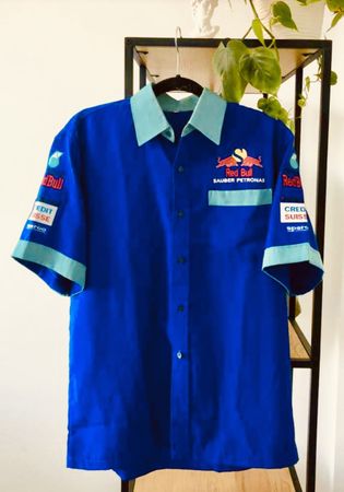 Vintage Red Bull Sauber Petronas Racing Kurzarmshirt
