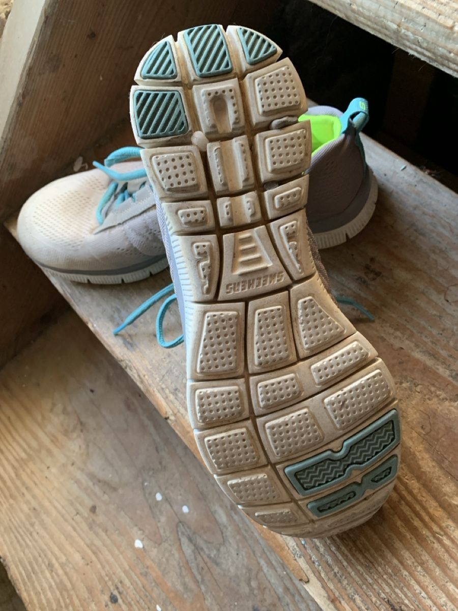 Skechers Scarpe da uomo: Skechers Sneaker Gr. 40 ,Turnschuhe – Usato da Amriswil venduto da rah_hd2j 3