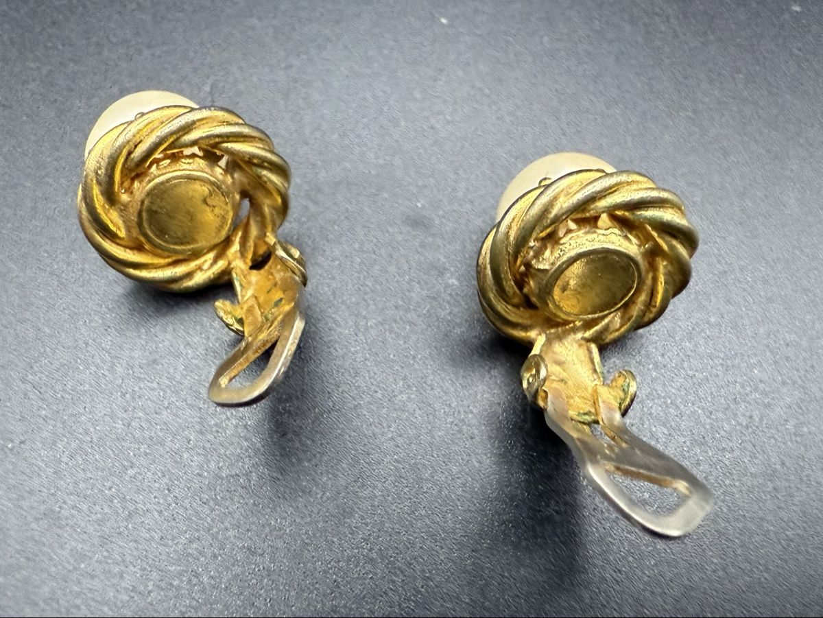 Orecchini pendenti & Orecchini a lobo: Vintage Goldfarbene Ohrringe mit Perlen, Clip – Usato da Lamone venduto da LaCantinaMagica 8