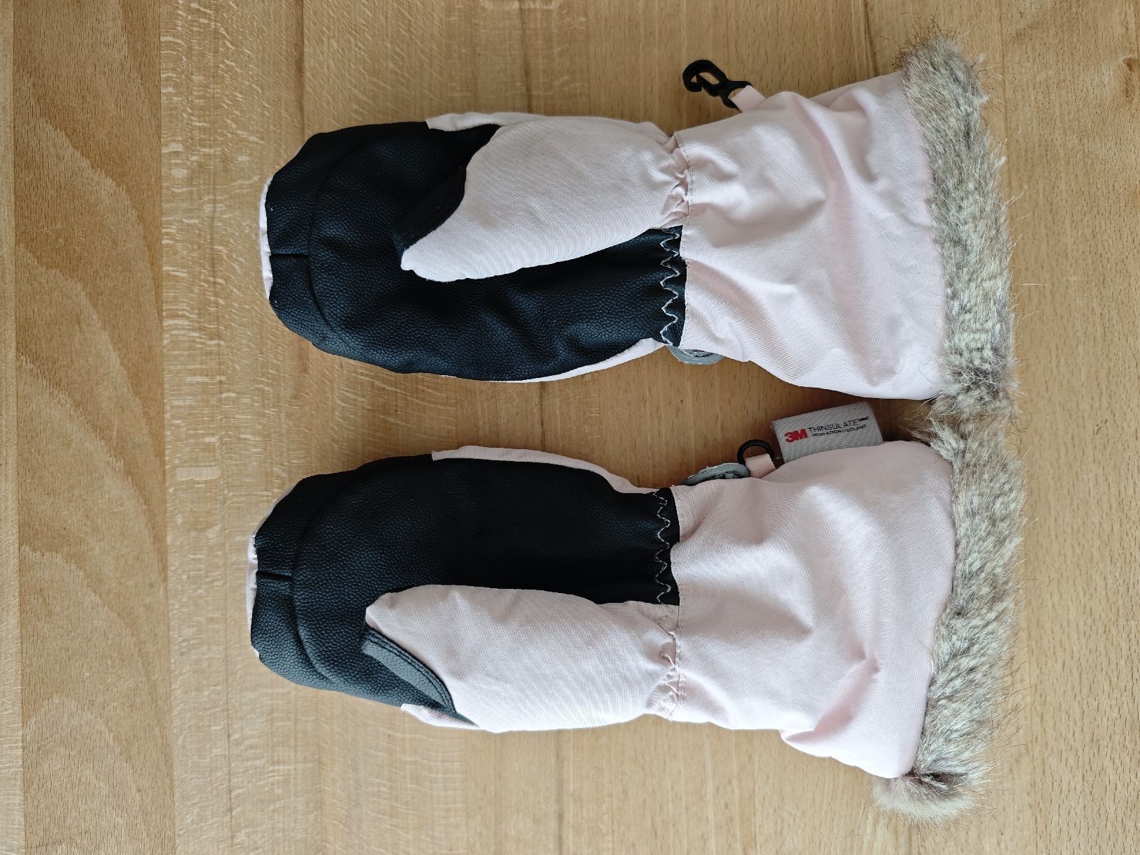 H&M Kinderhandschuhe: Winterhandschuhe, Mädchen, Rosa, Grösse 122/128, H&M – Gebraucht aus Zollbrück von Turner5 1
