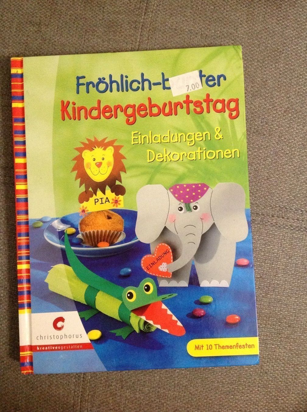 Libri: Fröhlich-Bunter Kindergeburtstag Deko-Bastelbuch – Usato da Glattbrugg venduto da riseca
