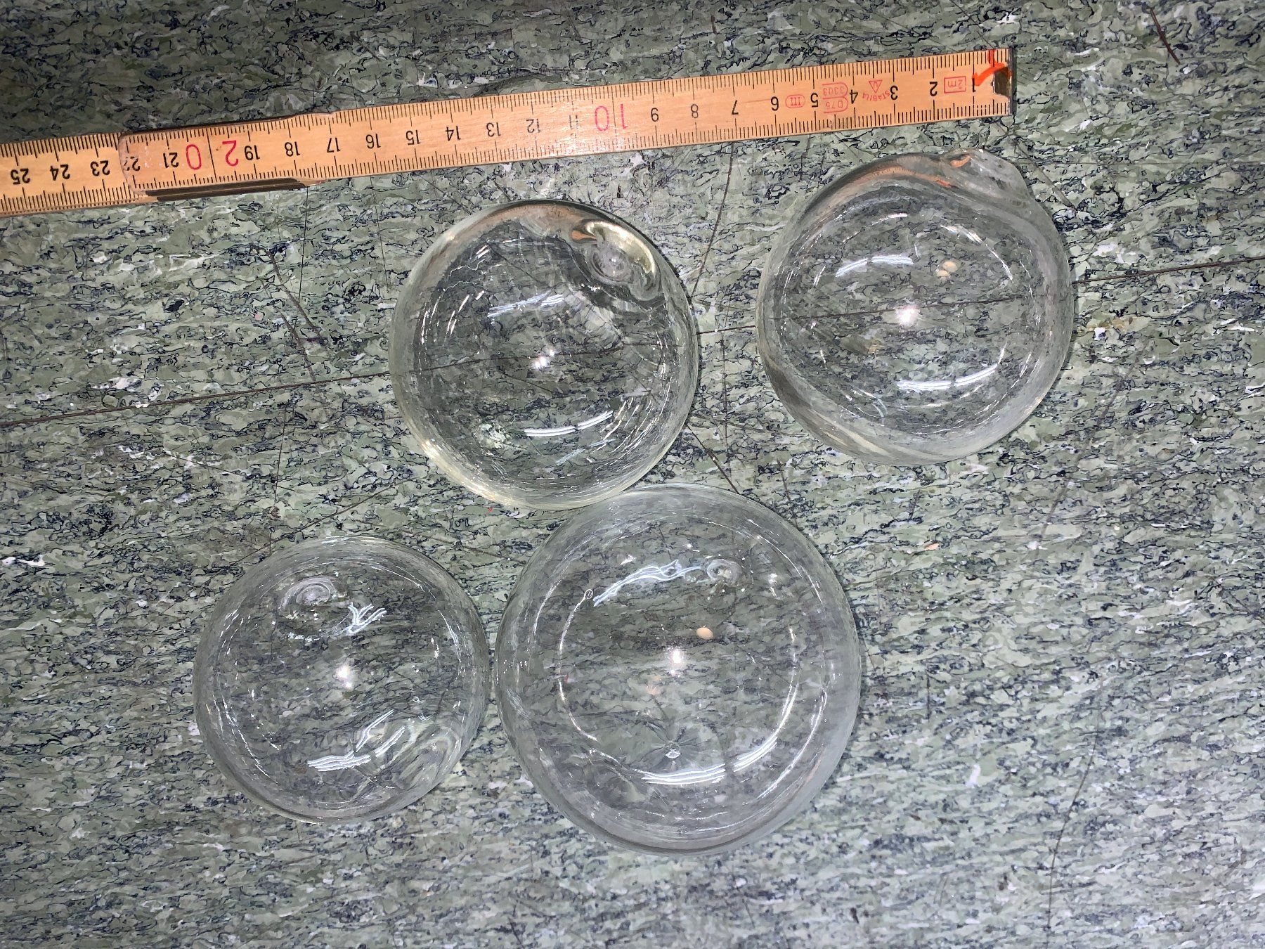 Tutte le decorazioni: 4er Set Glaskugeln Gartenkugeln Deko-Kugeln Glas – Usato da Rickenbach SZ venduto da Frickler 1