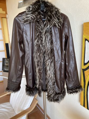 Veste avec fausse fourrure Envoi possible/Versand möglich 