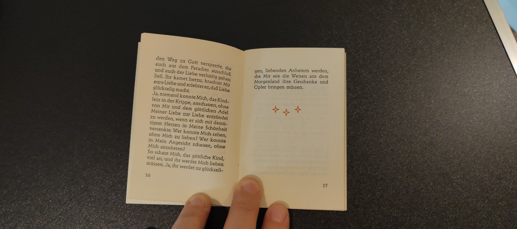 Libri: Weihnachtsbüchlein Mini Buch Mutter Basilea Schlink – Usato da Felben-Wellhausen venduto da Awallner 1