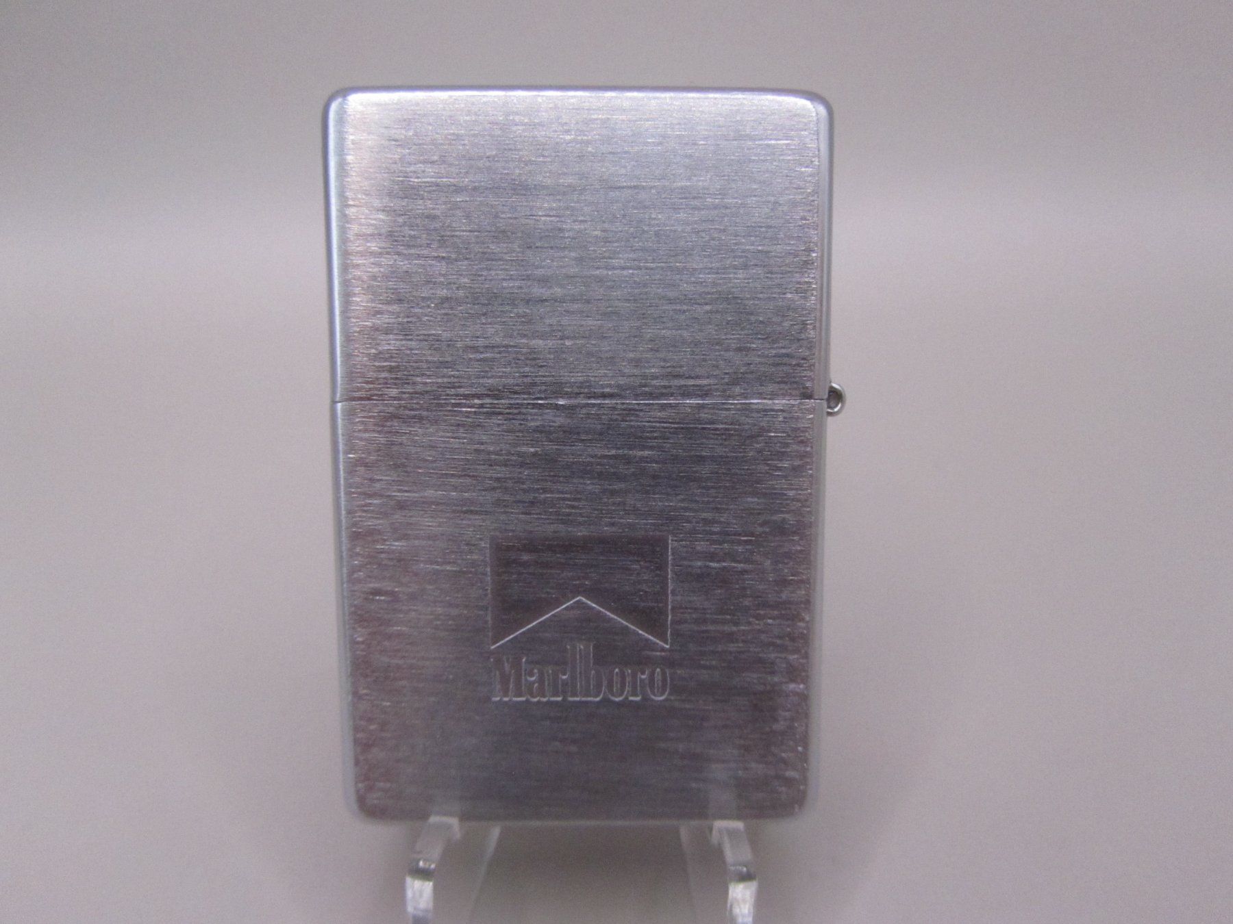 Zippo Accendini: Zippo Marlboro Swiss Edition 2000 – Nuovo (secondo la descrizione) da Pampigny venduto da Calypso06 1