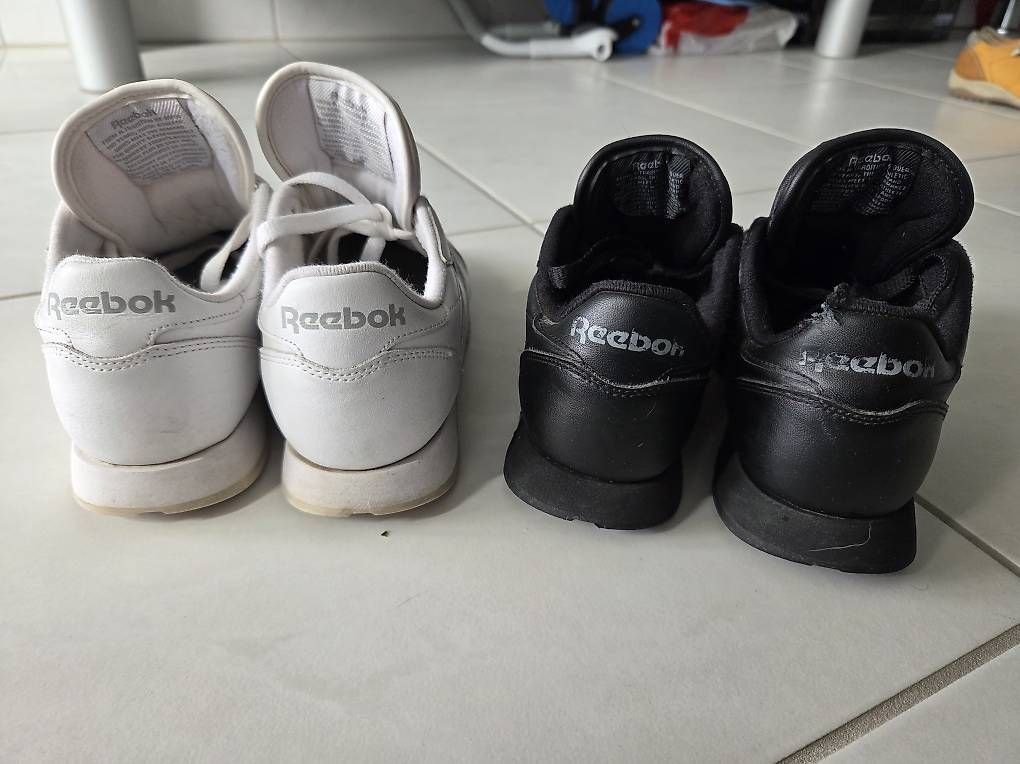 Reebok Scarpe da donna: Damenschuhe Reebok gr.37 2 Paar – Usato da Bronschhofen venduto da Katrusja 1