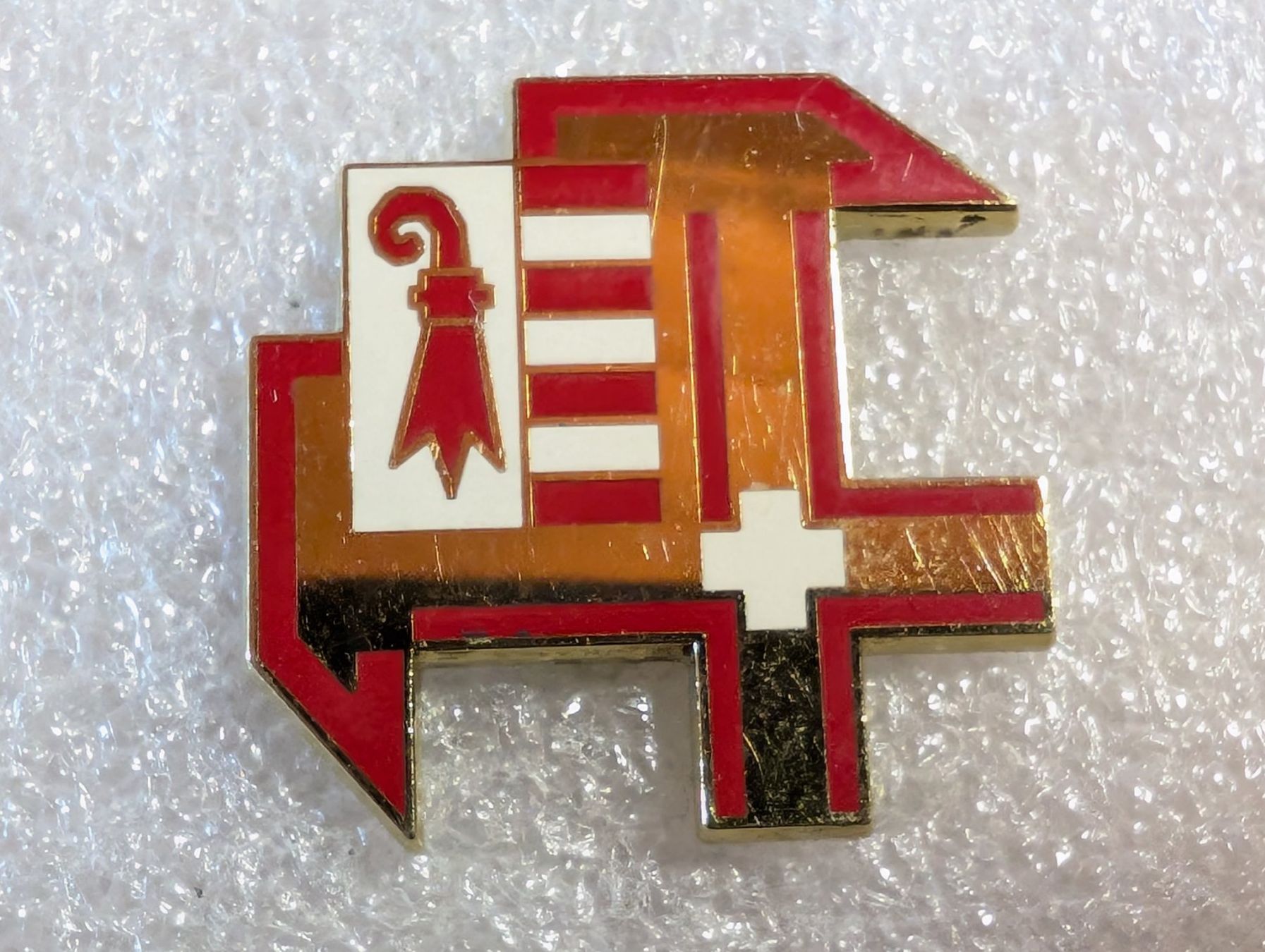 Placchette & Badge: Ansteckpin 295: – Usato da Oppligen venduto da Pin-Fall-Shop