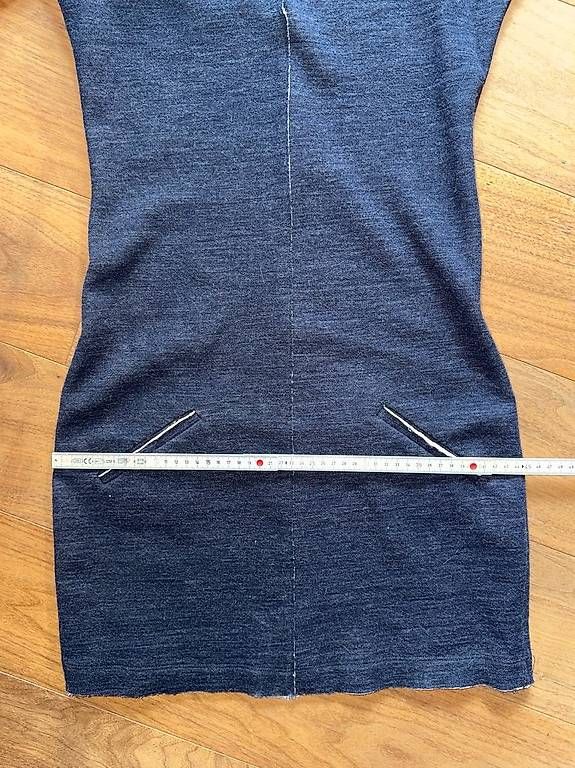 Vestiti: Robe  Humanoid cintrée - S – Usato da St-Sulpice VD venduto da juhdu 2