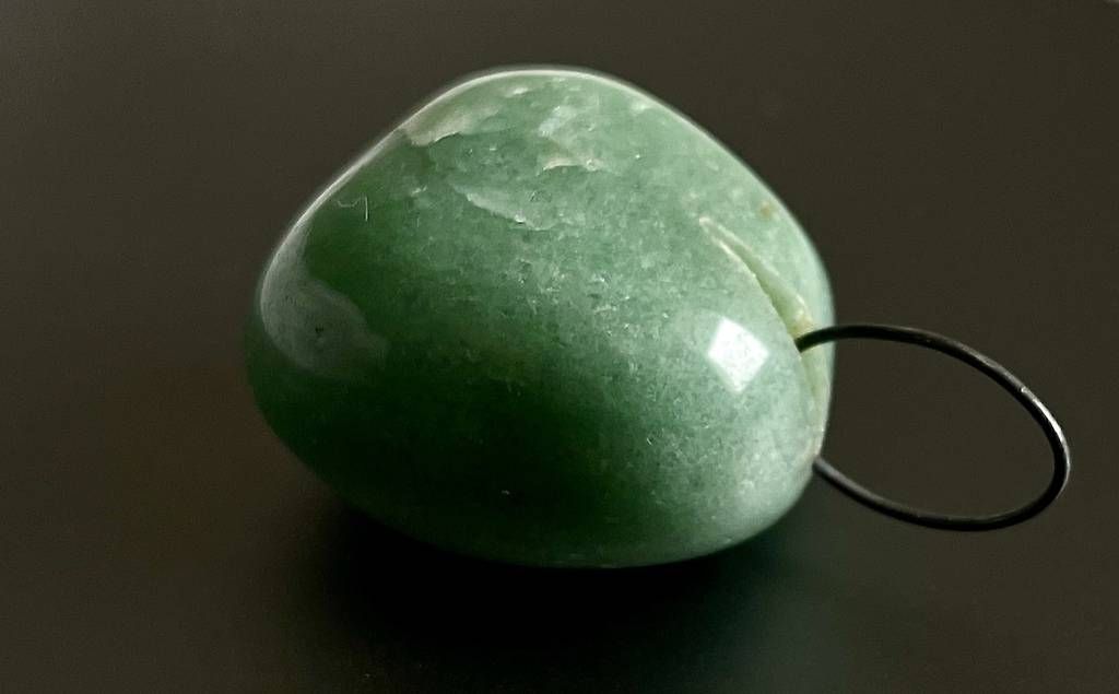 Mineralien & Heilsteine: Jade Heilsteine – Gebraucht aus Zürich von So_ 1