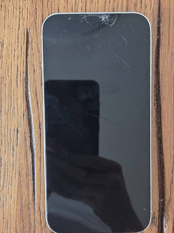 Telefoni cellulari / Smartphones: Iphone 13 pro 512Gb – Usato da Spreitenbach venduto da Brm4 4