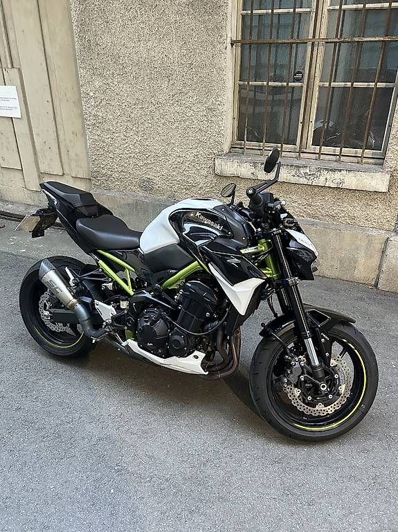 Strada: Kawasaki Z900 35kw – Usato da Kriens venduto da LarsLuzern 1