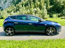 Lancia Delta 1.9 16V Multijet Turbo Schiebedach ab MFK