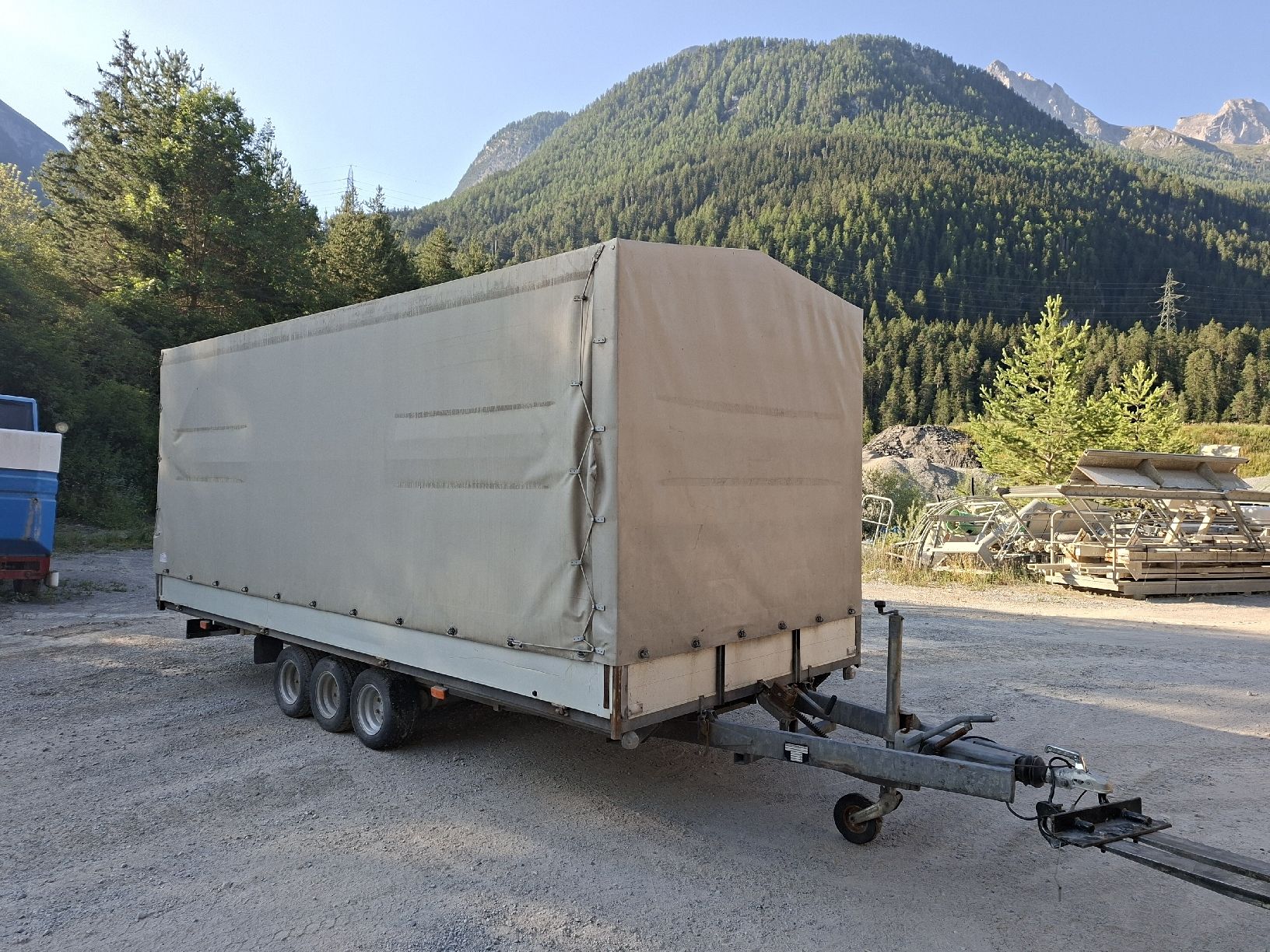 Anhänger: Kippannhänger – Gebraucht aus Sent von Tours_suren 6