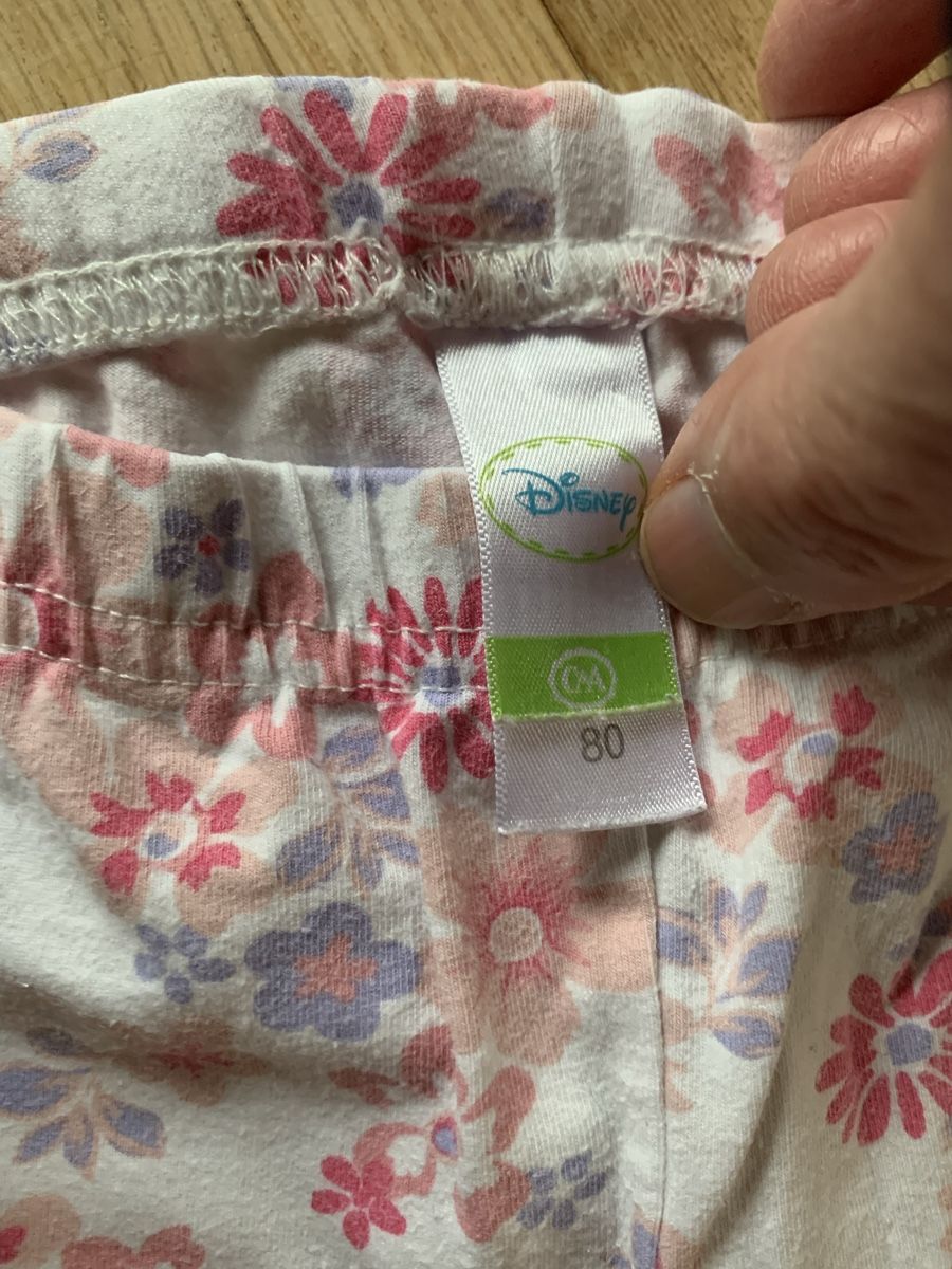 Lotti & Set di vestiti: Mädchen Kleiderpaket Gr. 80, Hose & Pulli Disney – Usato da Meilen venduto da Flockenwirbel 5