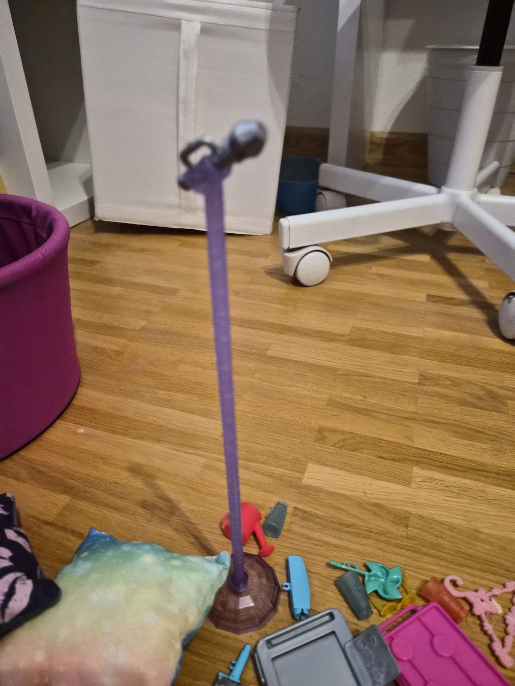 Spielzeuge: Varie  – Gebraucht aus Reinach BL von Glitterlol 1