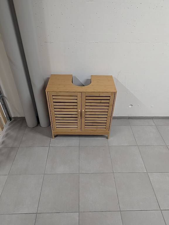 Mobili per bagno: Waschtischunterschrank Bambus – Usato da Chur venduto da nandu_27 1