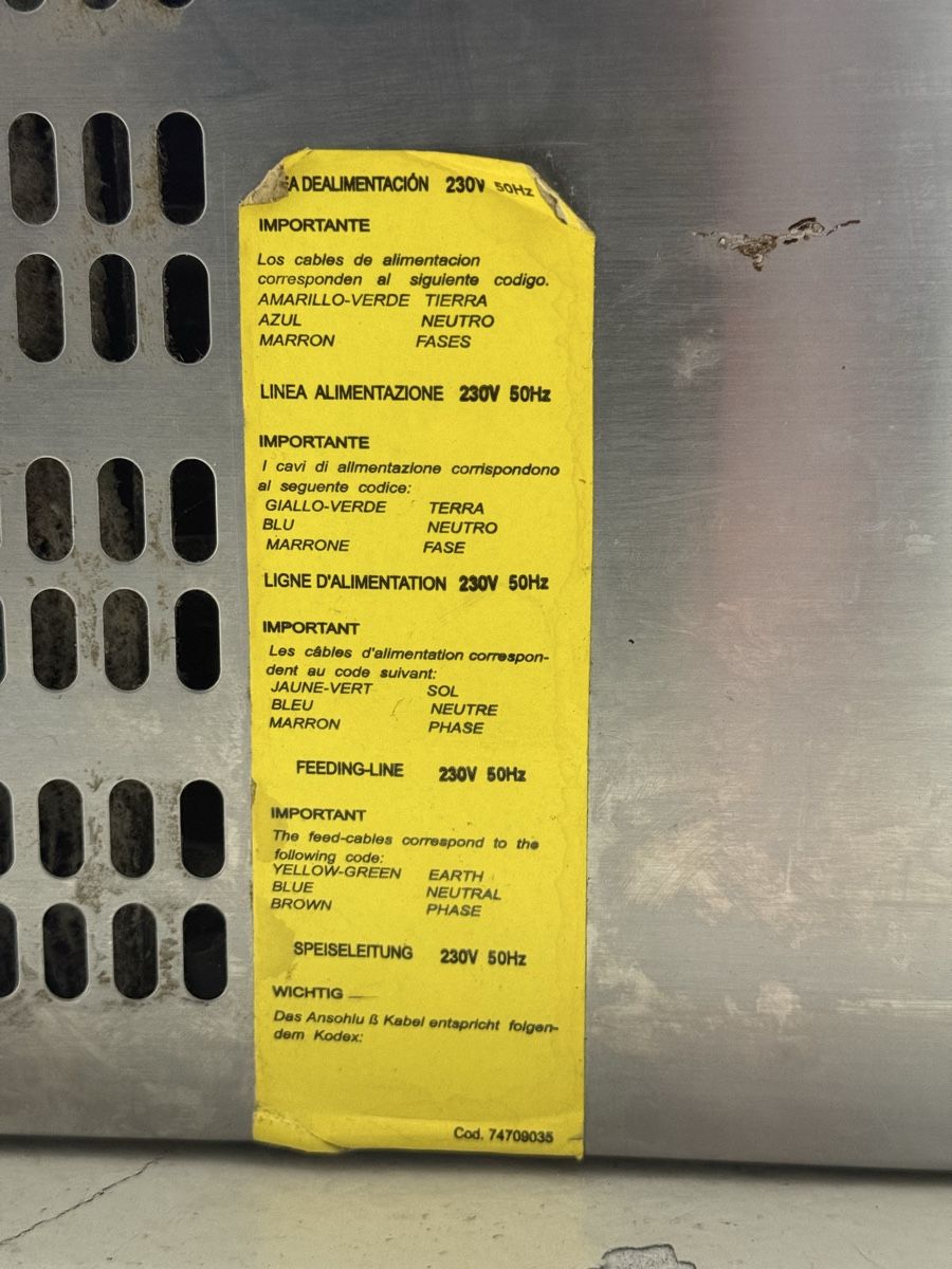Vetrine: Kühlaufsatzvitrine VK 33-160 TEFCOLD – Usato da Bassersdorf venduto da marcos.italia 4
