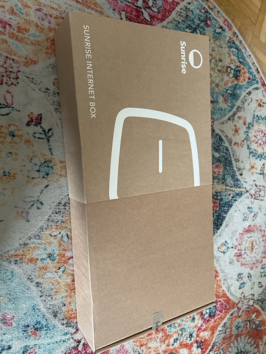 Sunrise Modem & Router: Sunrise Internet Box originalverpackt und versiegelt – Nuovo e nell'imballaggio originale da Wil SG venduto da mia2016