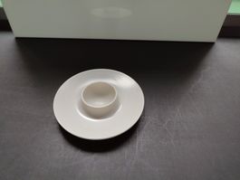 2x Eierbecher, Kunststoff, beige